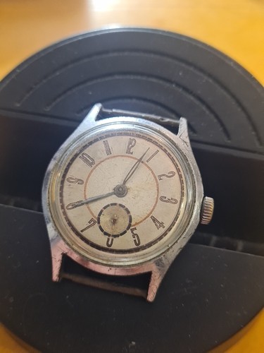Ancienne montre mécanique - ancienne,