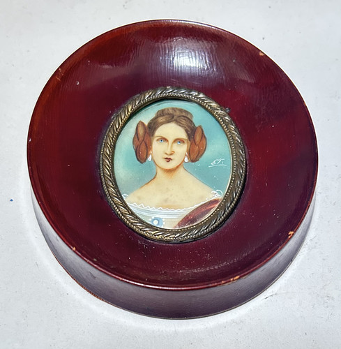 peinture miniature signee