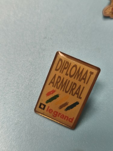 Vintage pin legrand diplomat - pin's,