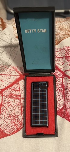 Betty star briquet - star,