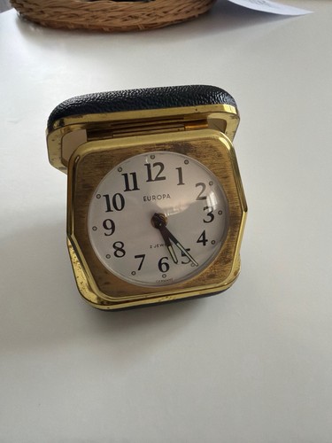 Ancien réveil horloge - réveil,