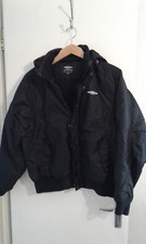 Blouson a capuche Umbro noir, style bombers ,unisexe, taille 162, 14 ou 15 ans