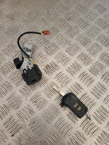 Neiman clef peugeot - -,
