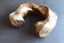 vieux bracelet en cuivre
