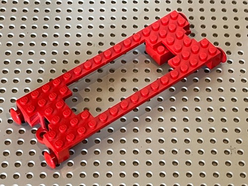 Chassis rouge lego - chassis, red