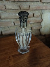 Lampe Berger France cristal taillé signé Baccarat  modèle Amphore XXème siècle