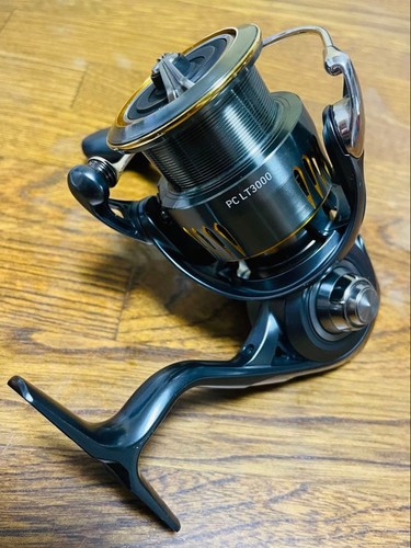 Moulinet toupie daiwa - daiwa, 23