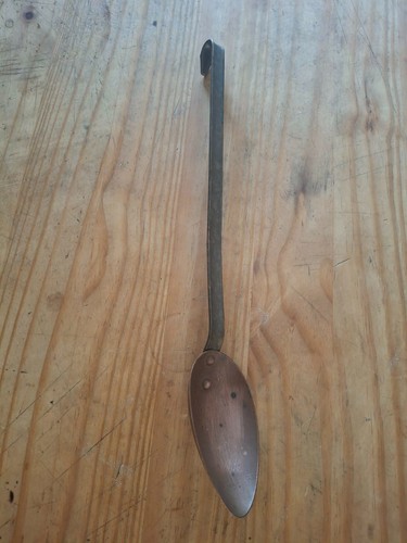 Grande louche ancienne - , en