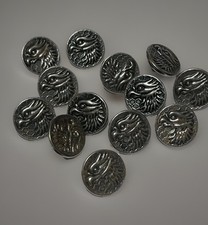 Lot de 18  Anciens boutons