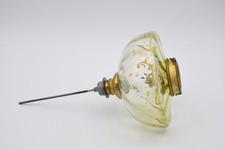 Ancien réservoir de lampe à pétrole en verre décor doré pour brûleur Duplex