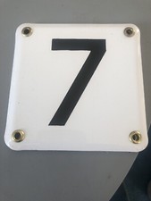 Ancienne Plaque Emaillée Chiffre Blanc Numero 7