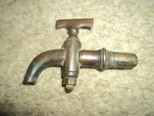 ANCIEN ROBINET BRONZE CUVE VIN