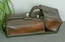 ANCIEN CARTOUCHIÈRE ÉTUI MILITARIA MILITAIRE EN CUIR ARMÉE SUISSE WWII WW2 ?