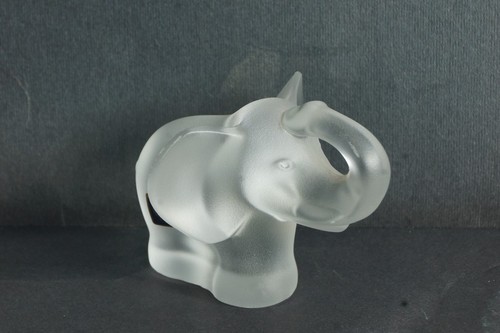 Sevres éléphant cristal - Éléphant,