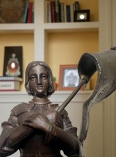 Statue Jeanne d'Arc en bronze patiné - 30 cm