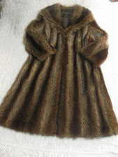 Elégant MANTEAU coupe évasée FOURRURE naturelle GEORGES V