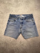? Short en jean Levi's 501 W34?