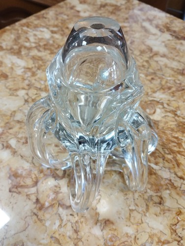 Rare vase sculpté souflé - , en