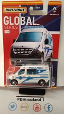Matchbox série Global Renault Master ambulance   (NP50)