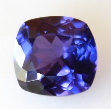 Saphir Boysenberry Pourpre Bleu de 7,70 ct Taille Fantaisie - Certificat AGL