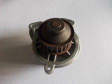 Pompe À Eau Volvo 240 242 244