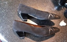 Jolis escarpins en daim noir BERTIN Taille 7 1/2  41 confort