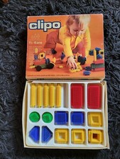 ANCIENNE BOÎTE DE JEU CLIPO CONSTRUCTION PLASTIQUE VINTAGE  
