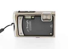 Olympus Mju Tough 8000 12 MP  avec Olympus  28-102 mm, f/3,5-5,1 waterproof