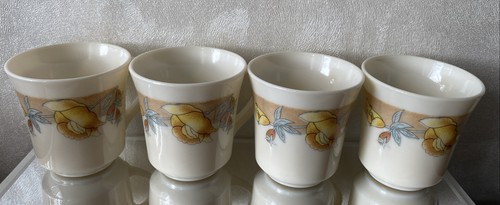 Arcopal jolies tasses fleurs - arcopal,