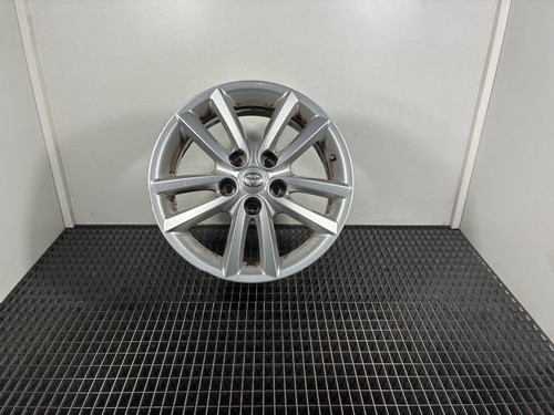 Jante toyota auris - auris, 1