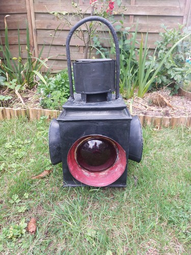 Ancienne lampe lanterne - lampe,