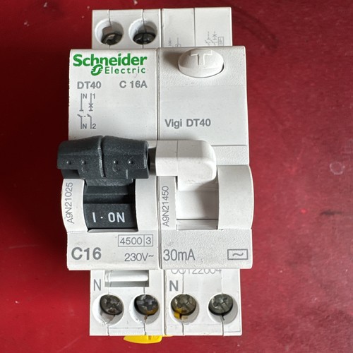 Schneider electric disjoncteur - schneider,