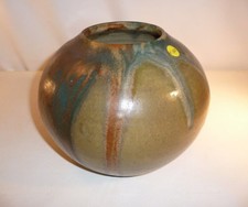 Vase en grès Léon Pointu