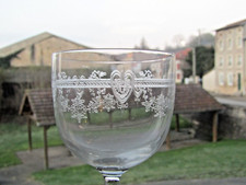 8 verres a eau gravé en