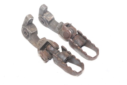 Platines reposes pieds pilote - platines,