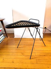 Bout de canapé forme libre