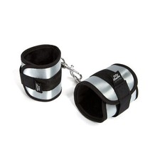 SM & Bondage Menottes Totally