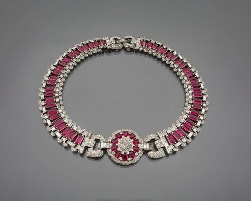 Collier inspiration art - collier,