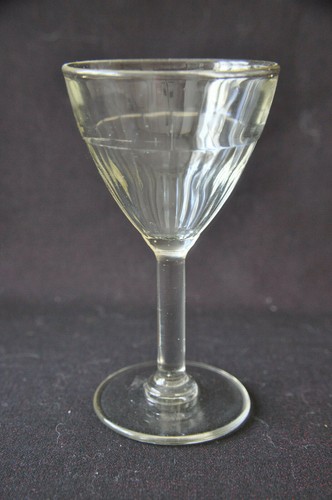Ancien grand verre - , bistrot