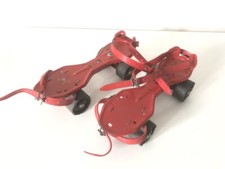 Paire de patins à roulettes