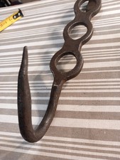 Esse Crochet De Boucher Ancien Métal