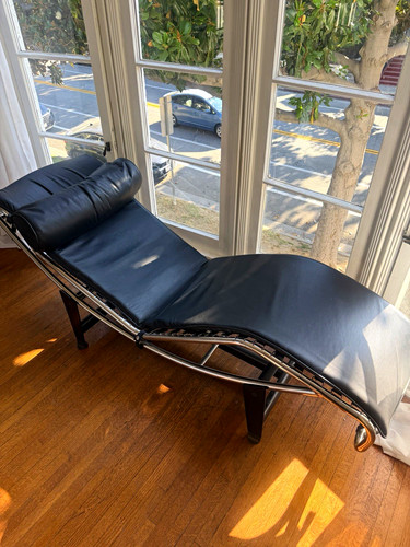 Corbusier style lc4 - style, chaise