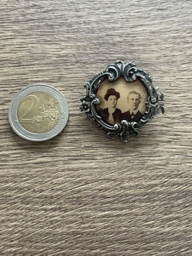 Ancienne broche porte photo - , en