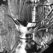 Rare  Saucière Casque Modèle Vieux Paris  en Métal Argenté