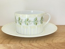 Superbe Tasse à thé en