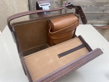 ---POLAROID SX 70 LAND + BAG