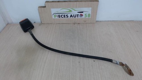 Attache ceinture avant - , gauche