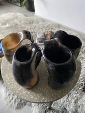 Lot de 4 anciennes tasses en corne à boire viking finition bière vin ale corn...