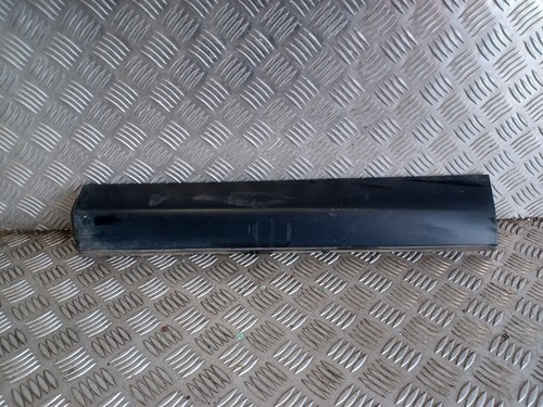 Baguette moulure porte