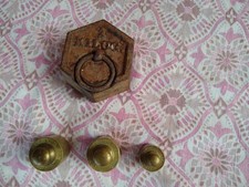 Lot de 4 Anciens  Poids pour